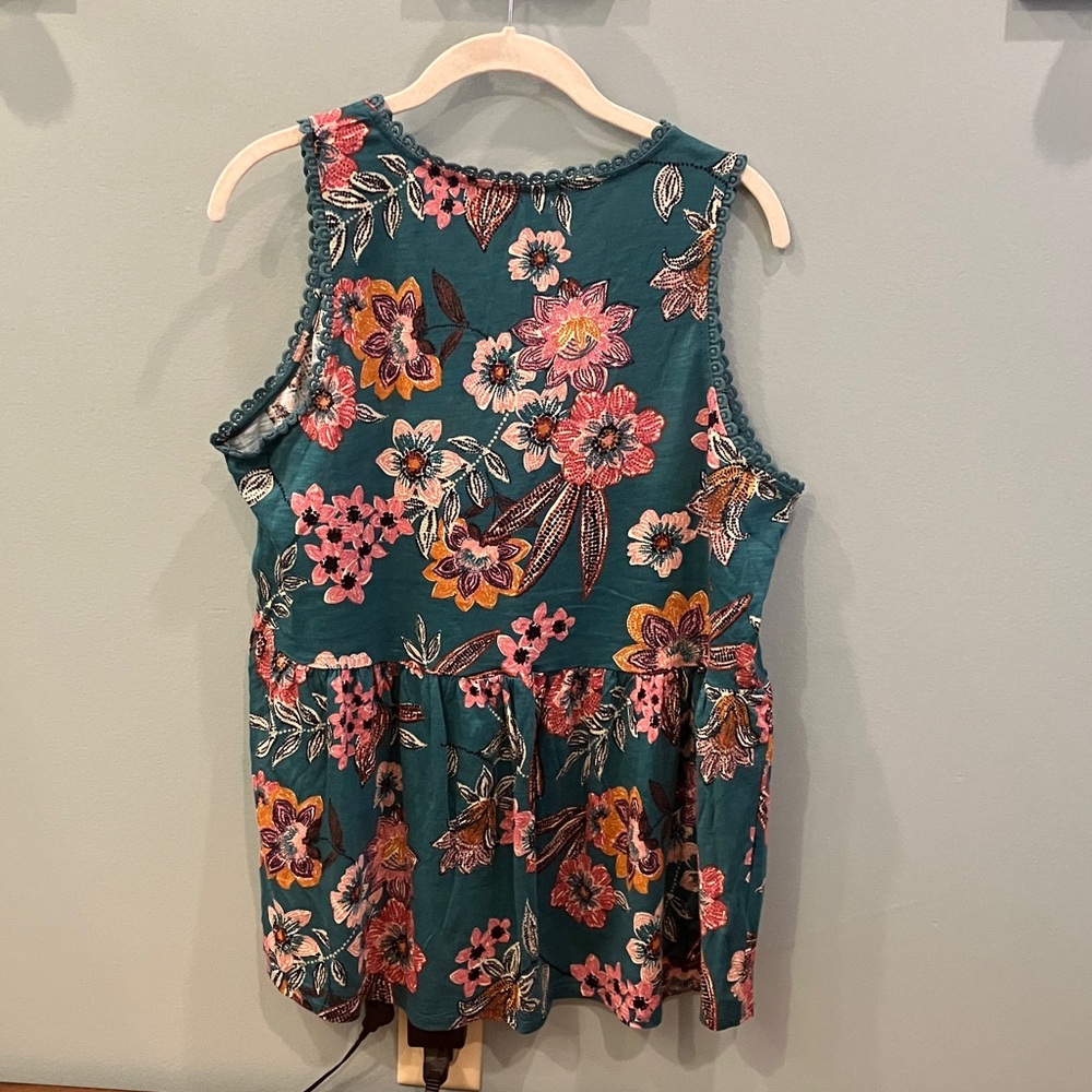 Maurices Teal Floral Top - Picture 2 of 4